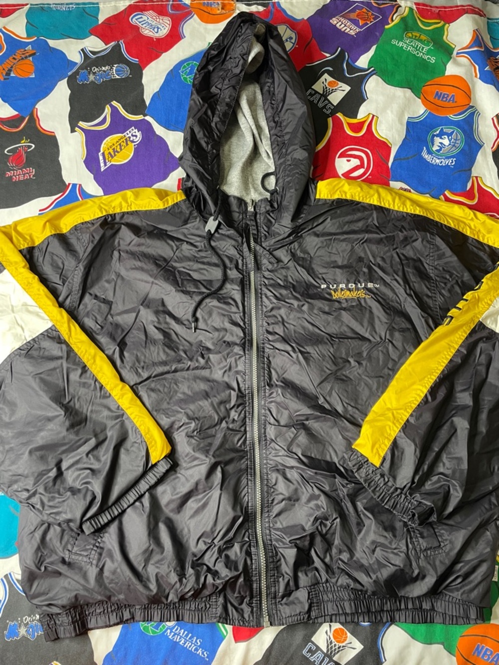 Vintage NCAA Purdue Reversible hooded Sweatshirt Windbreaker